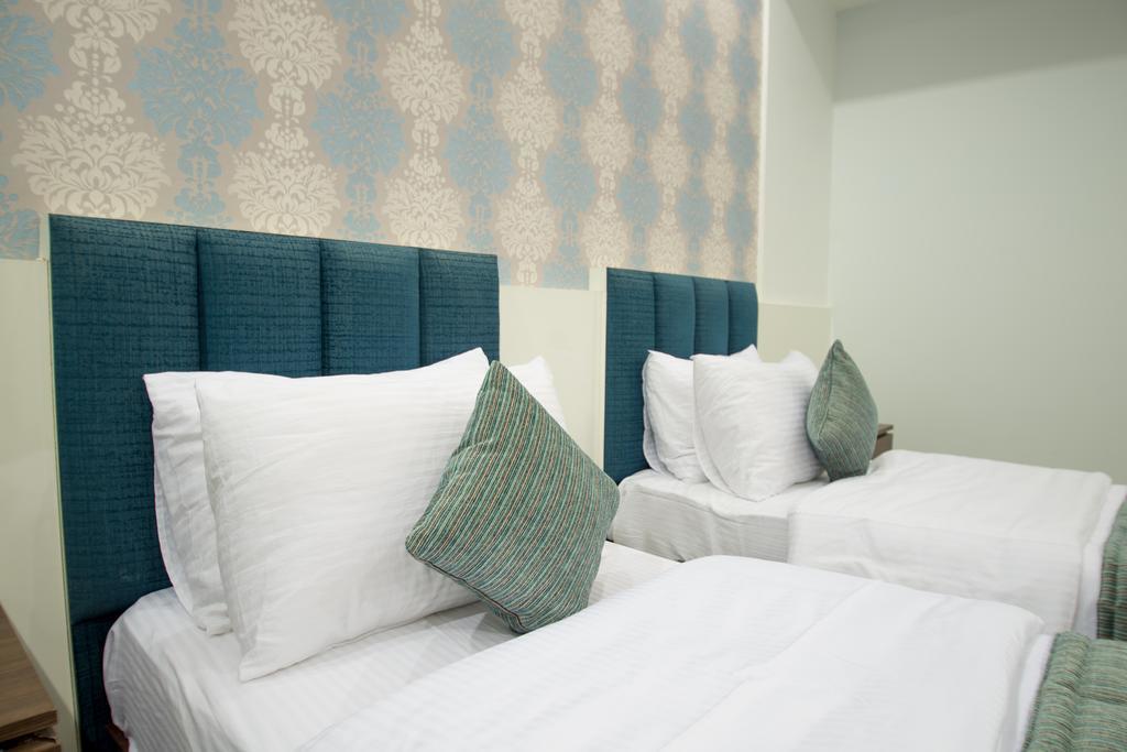 Hotel Narula'S Aurrum Amritsar Ngoại thất bức ảnh
