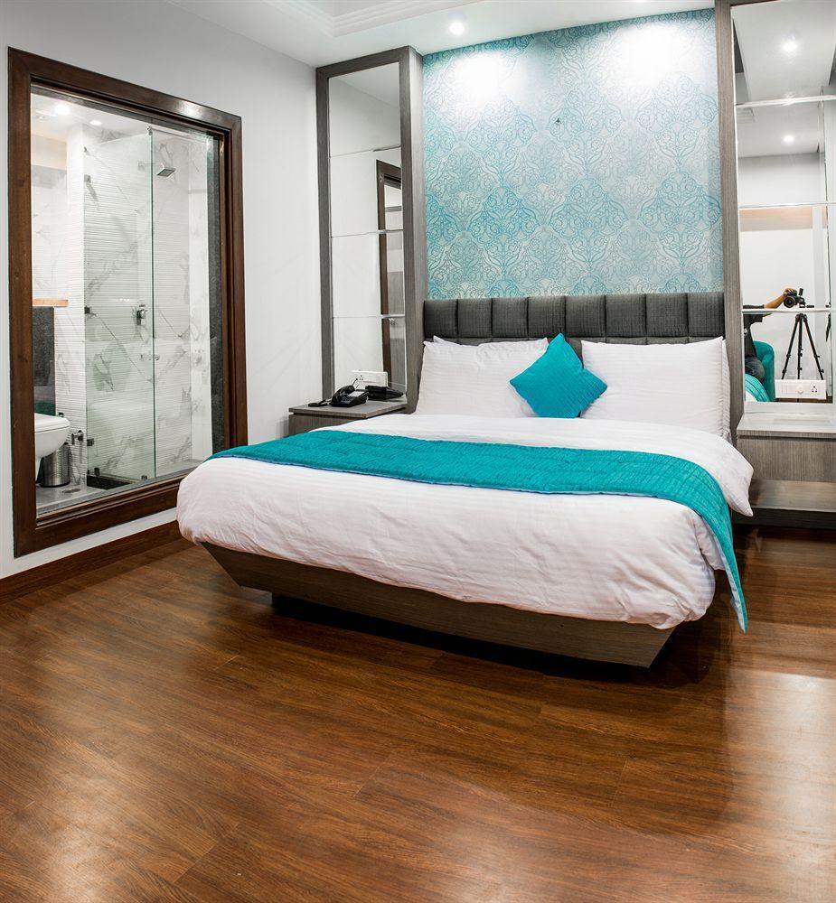 Hotel Narula'S Aurrum Amritsar Ngoại thất bức ảnh