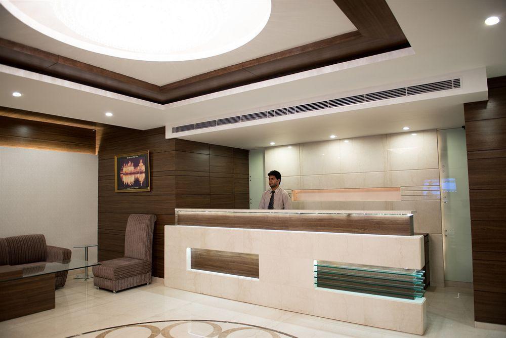 Hotel Narula'S Aurrum Amritsar Ngoại thất bức ảnh