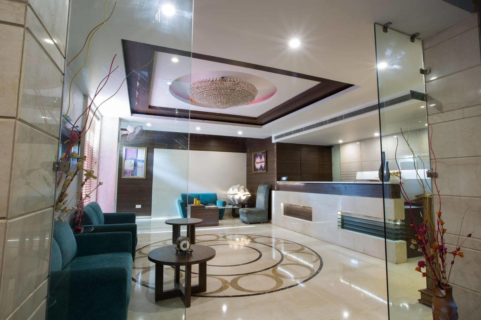 Hotel Narula'S Aurrum Amritsar Ngoại thất bức ảnh